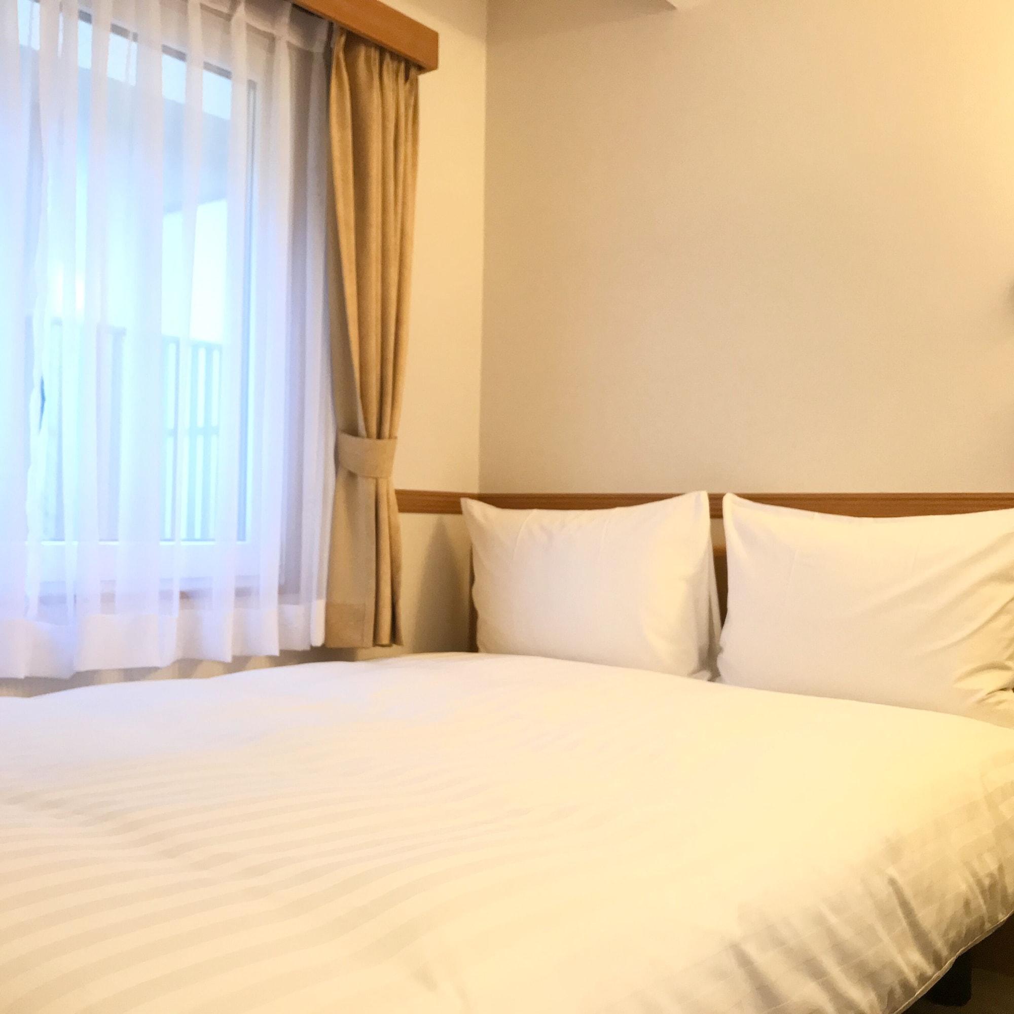 Toyoko Inn Yokohama Tsurumi Eki Higashi Guchi Dış mekan fotoğraf